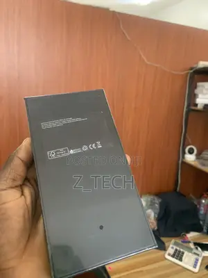 New Samsung Galaxy S22 Ultra 256 GB Black