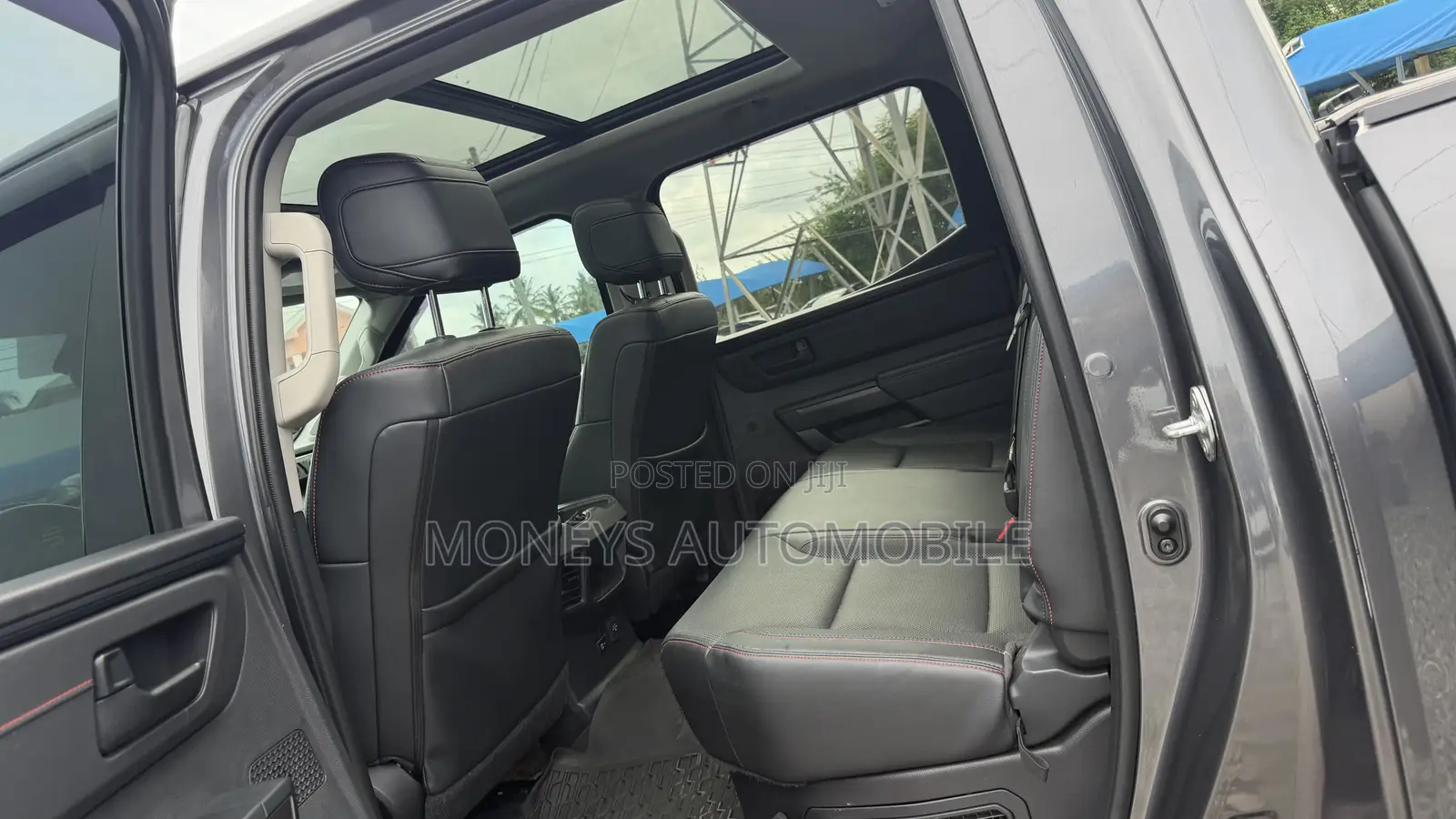 Toyota Tundra 2025 Gray