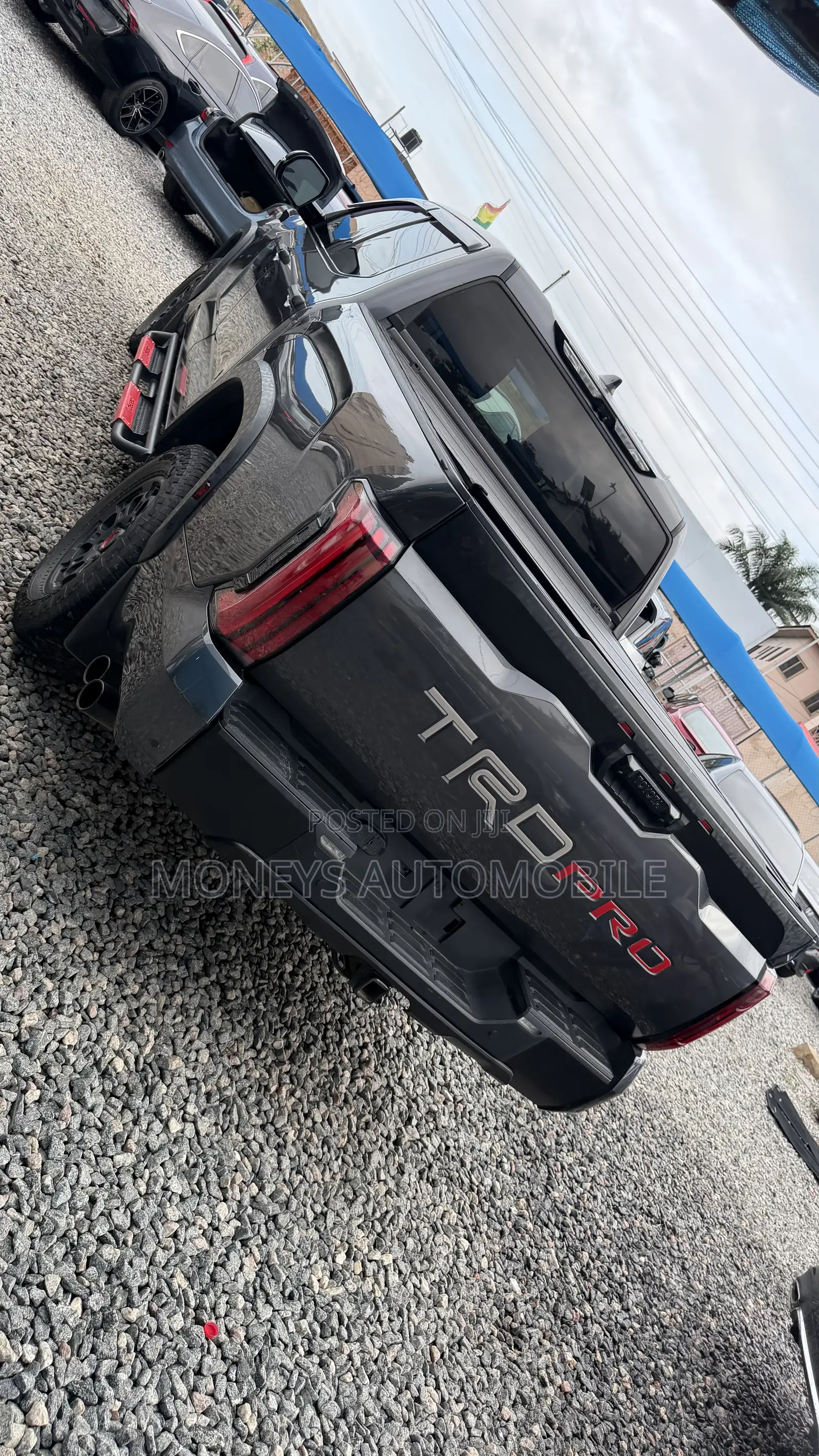 Toyota Tundra 2025 Gray