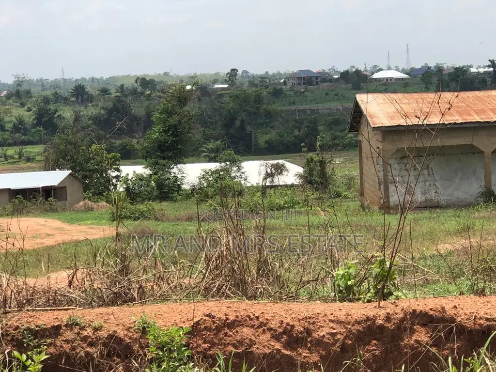 Main Road 10 Plots And Shool Building For Sale