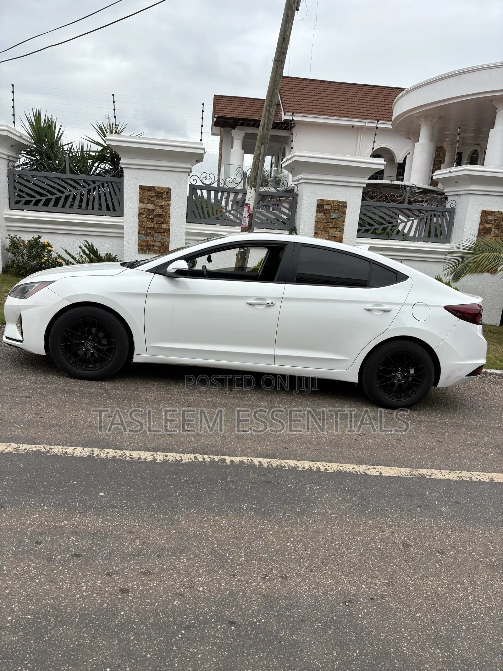 Hyundai Elantra Sport 2019 White