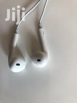 Apple Earhuds 3.5 Jack for iPhone Samsung and All Smart Fons