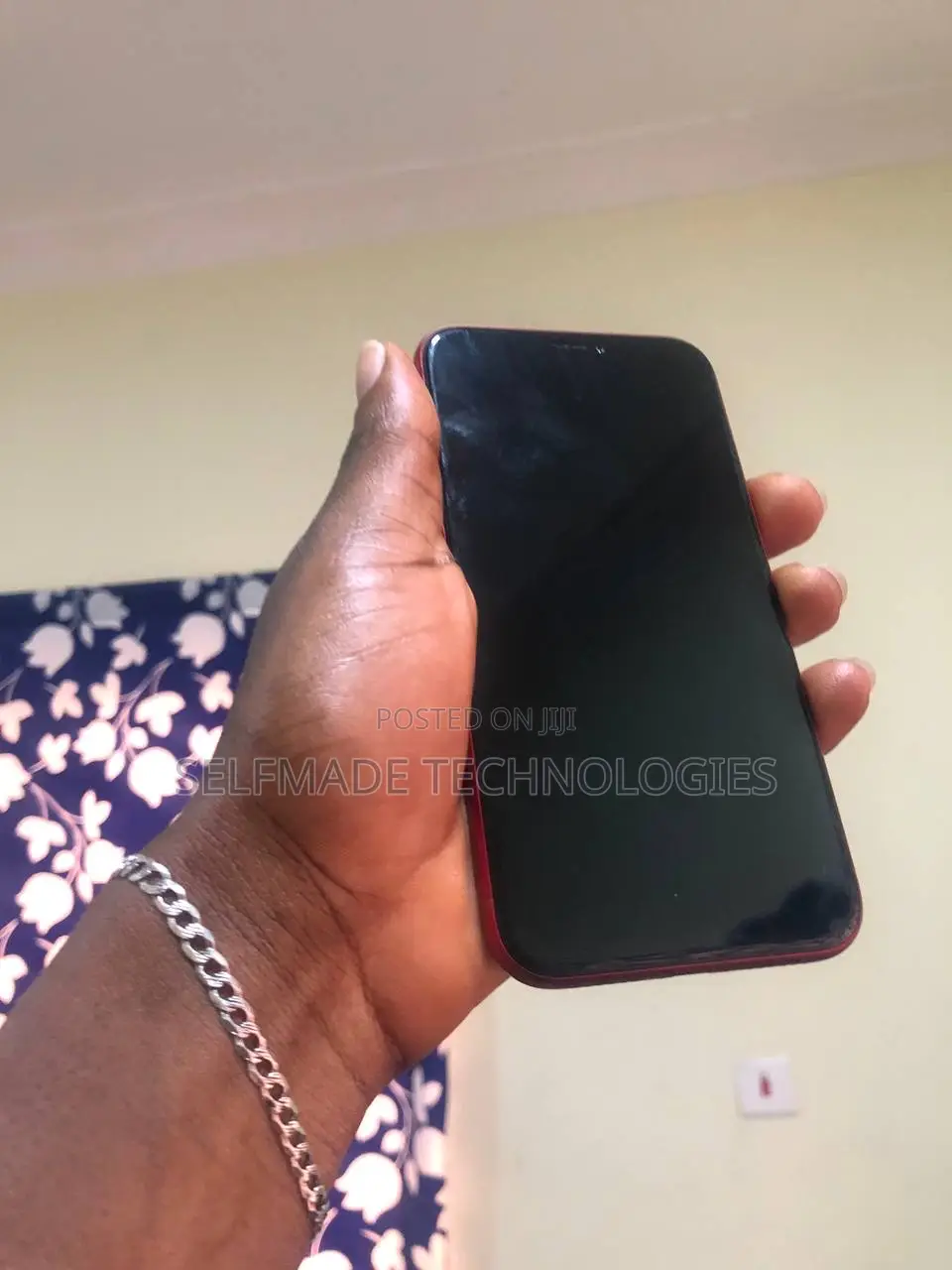 Apple iPhone XR 64 GB Red