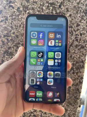Apple iPhone XR 64 GB Red