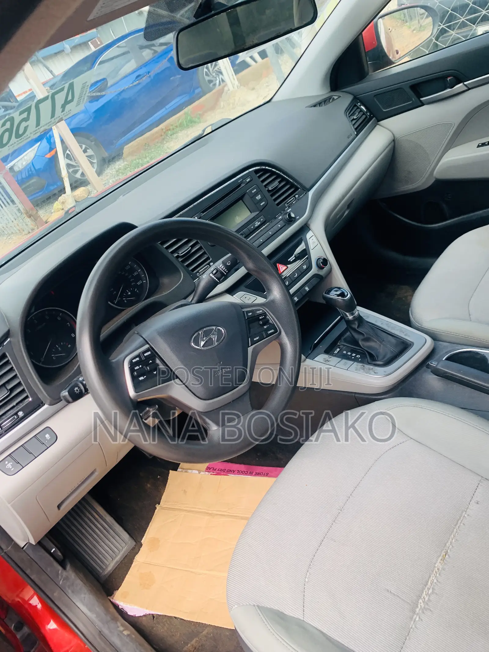 Hyundai Elantra 2016 Red