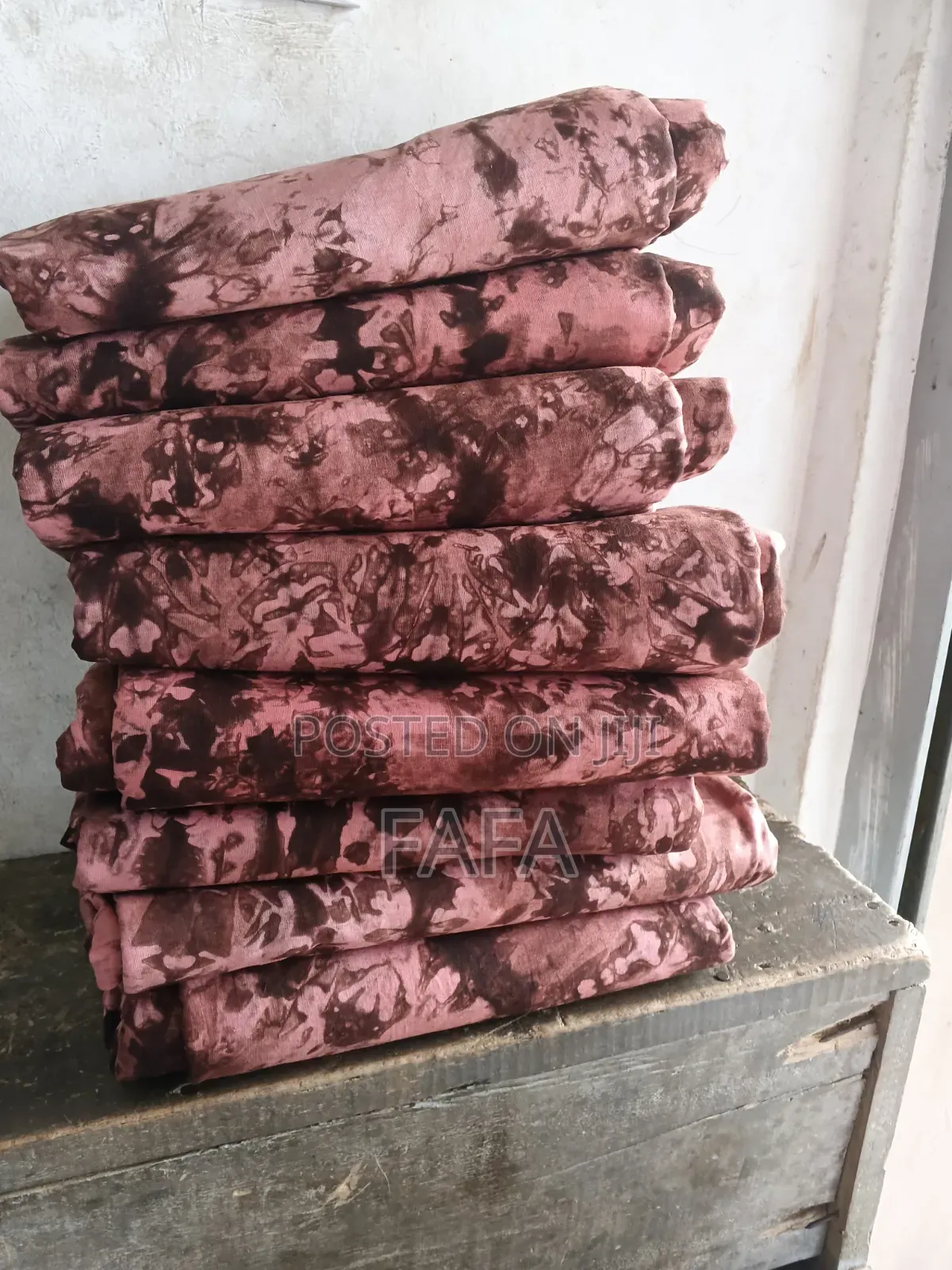We Sell Unisex Vintage Materials