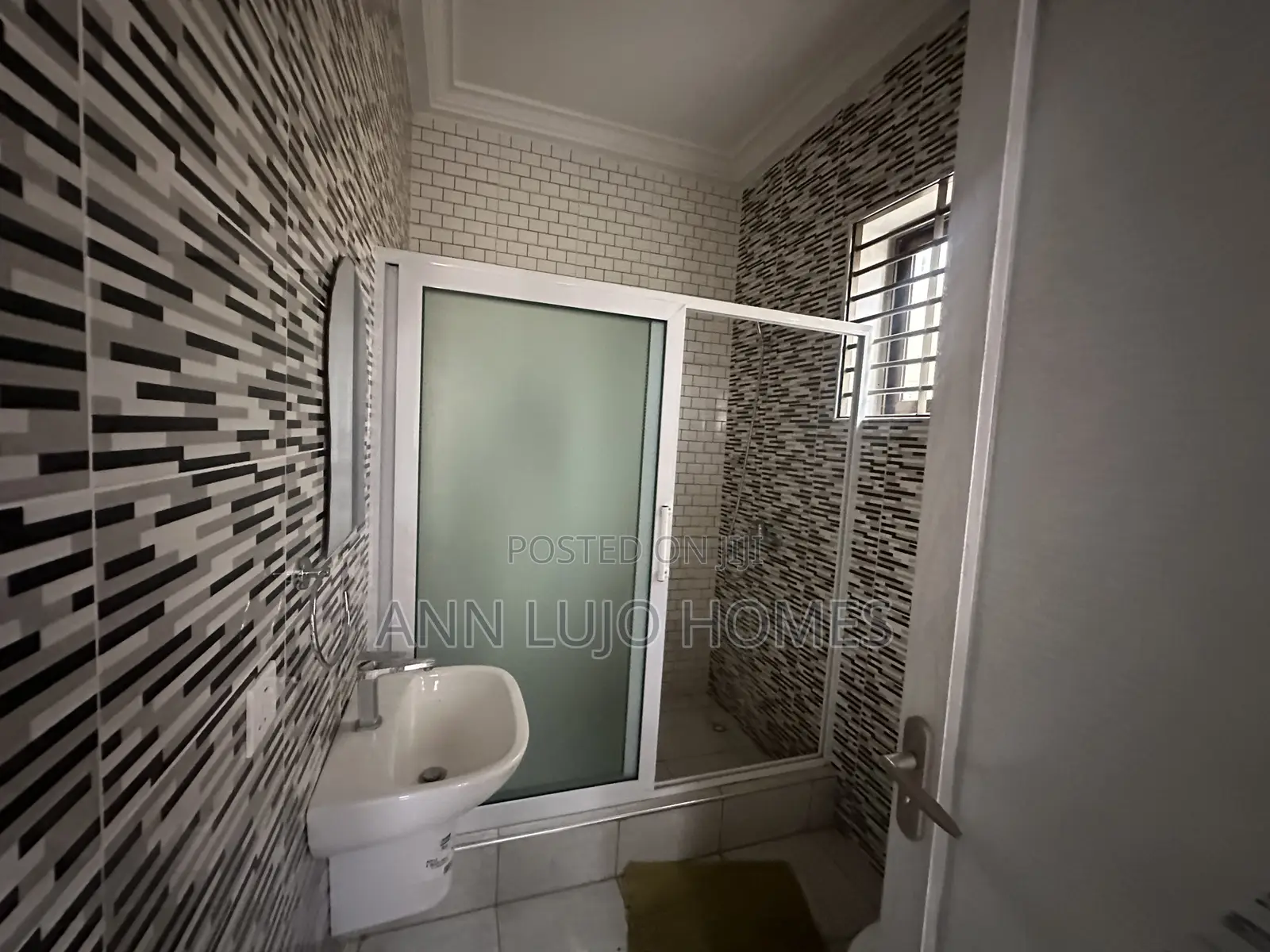 2bdrm Apartment in Tseaddo for rent