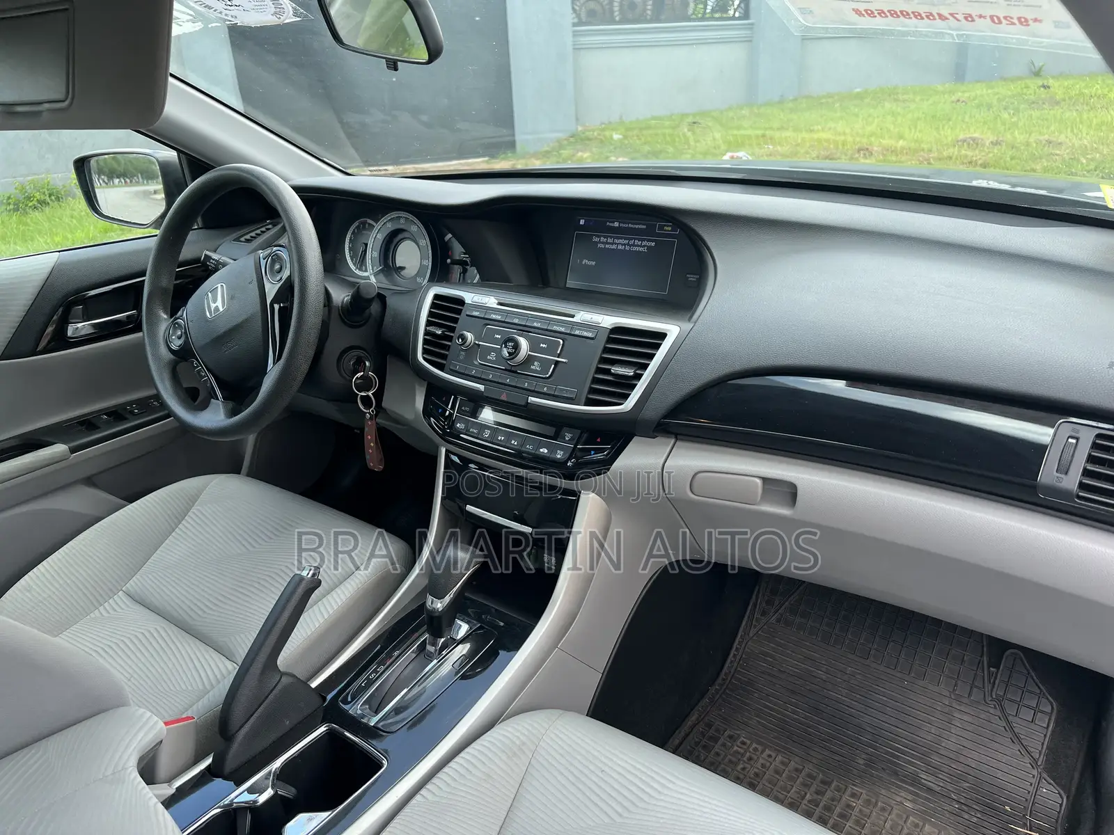 Honda Accord LX 4dr Sedan FWD (2.4L 4cyl 2A) 2017 Silver