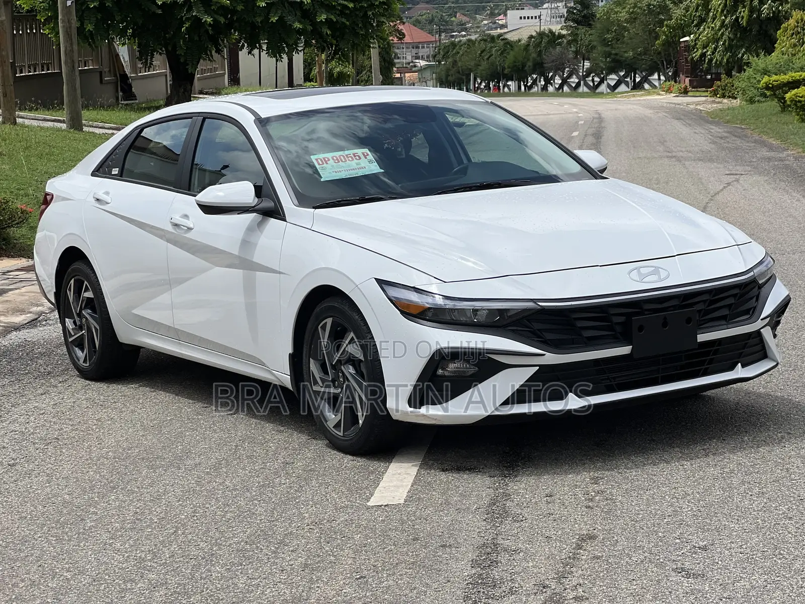 Hyundai Elantra Limited 2019 White