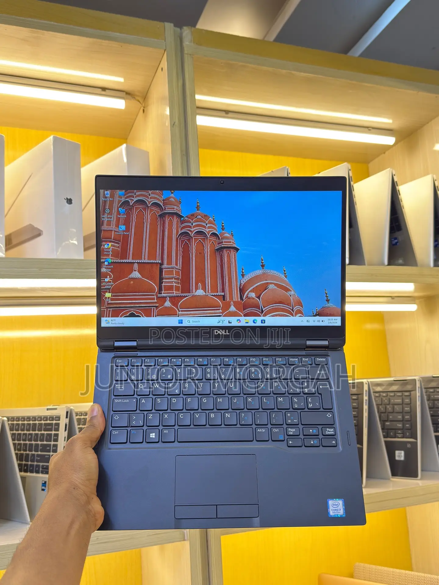 Laptop Dell Latitude 3390 2-in-1 8GB Intel Core i5 SSD 256GB