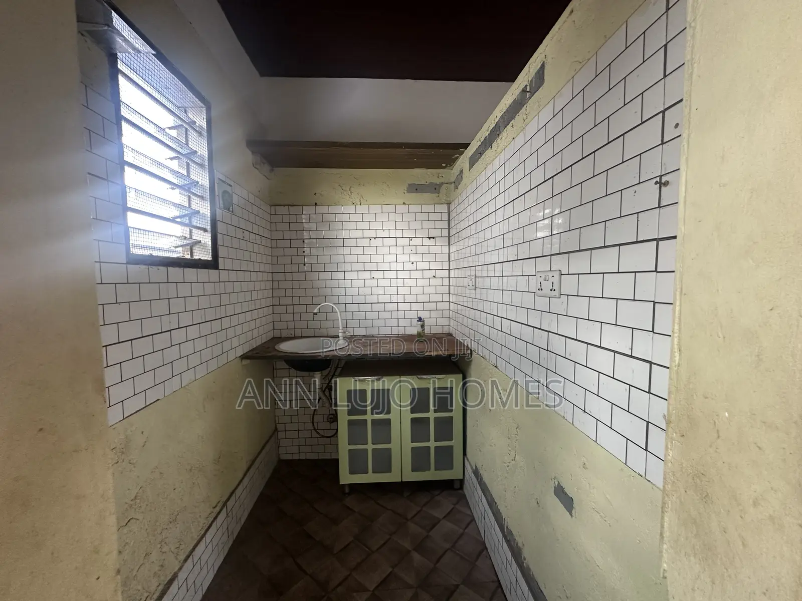 1bdrm Apartment in Tseaddo for rent