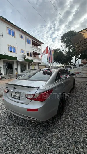 Hyundai Sonata 2013 Silver