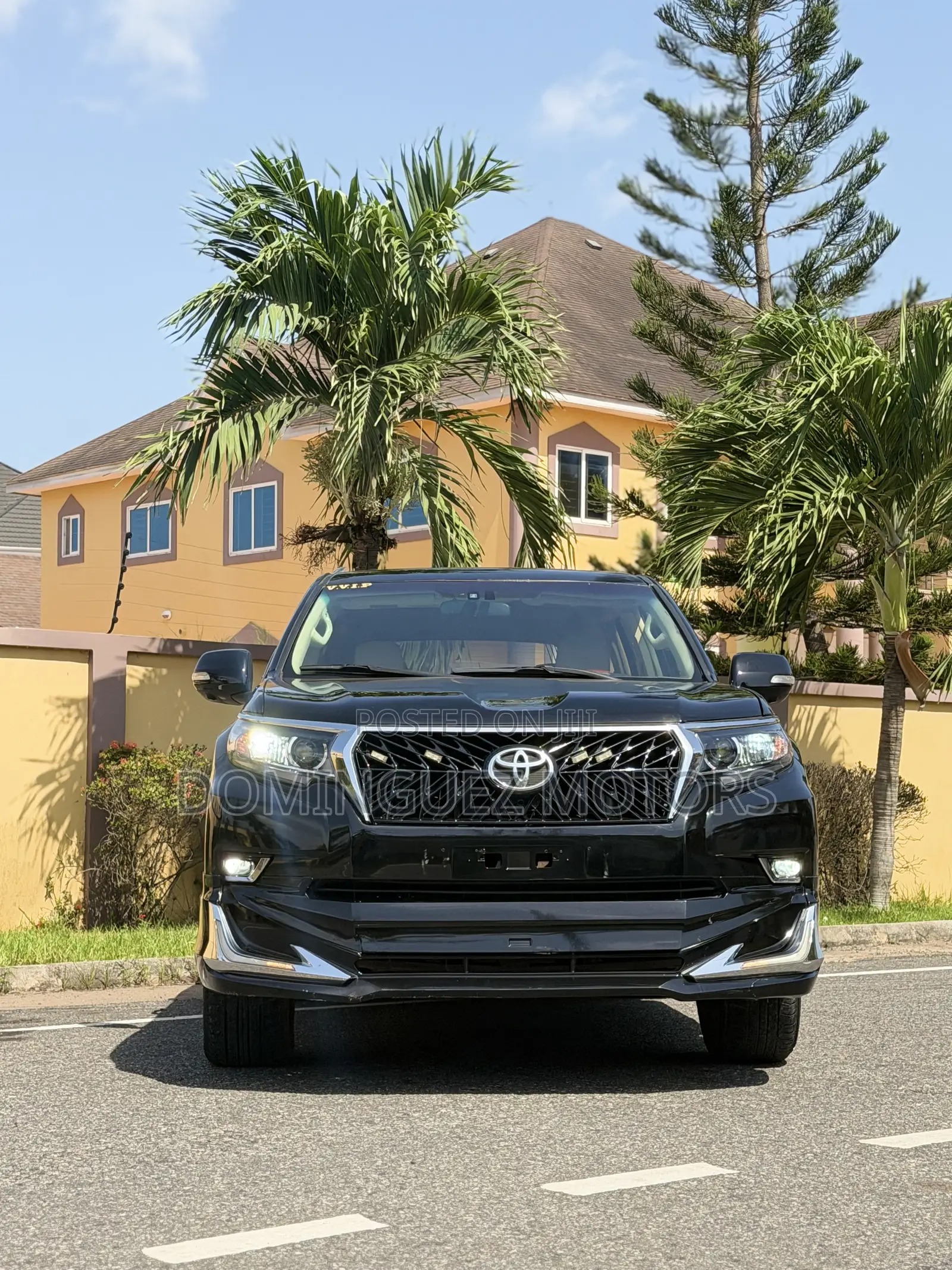 Toyota Land Cruiser Prado 2016 Black