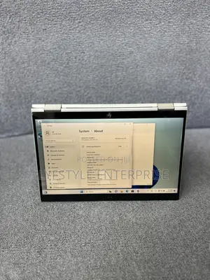 Laptop HP EliteBook 1030 8GB Intel Core i5 SSD 256GB