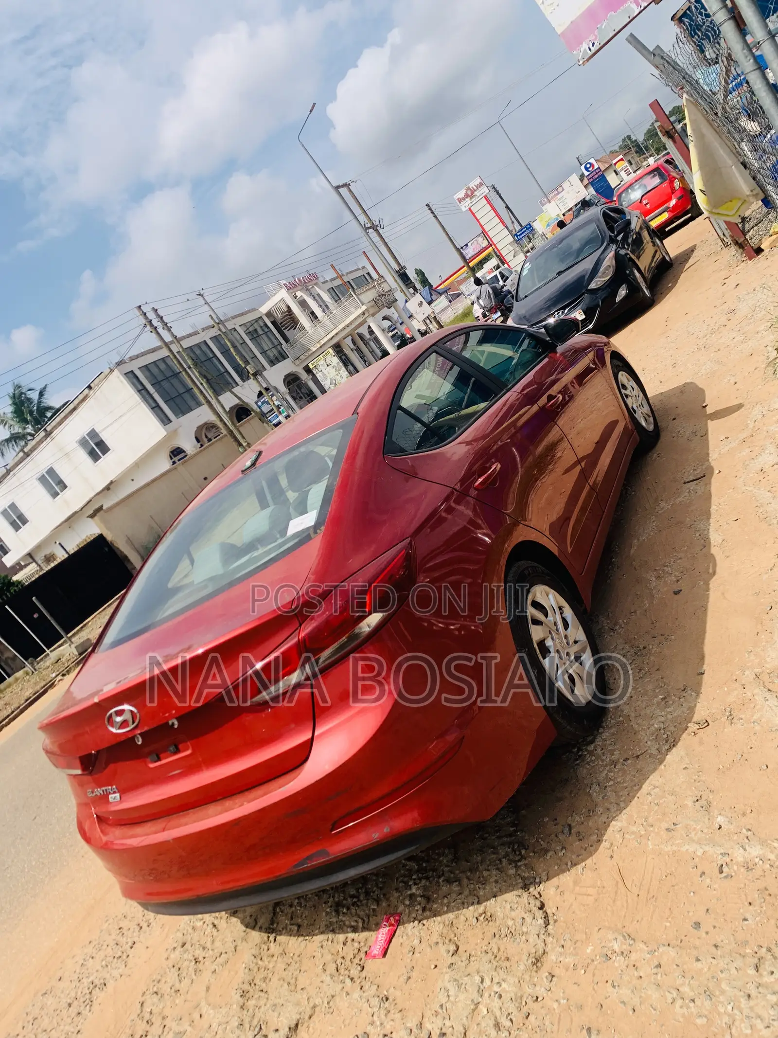 Hyundai Elantra 2016 Red