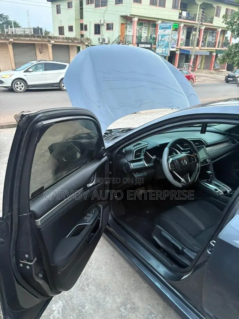Honda Civic EX Sedan 2018 Gray