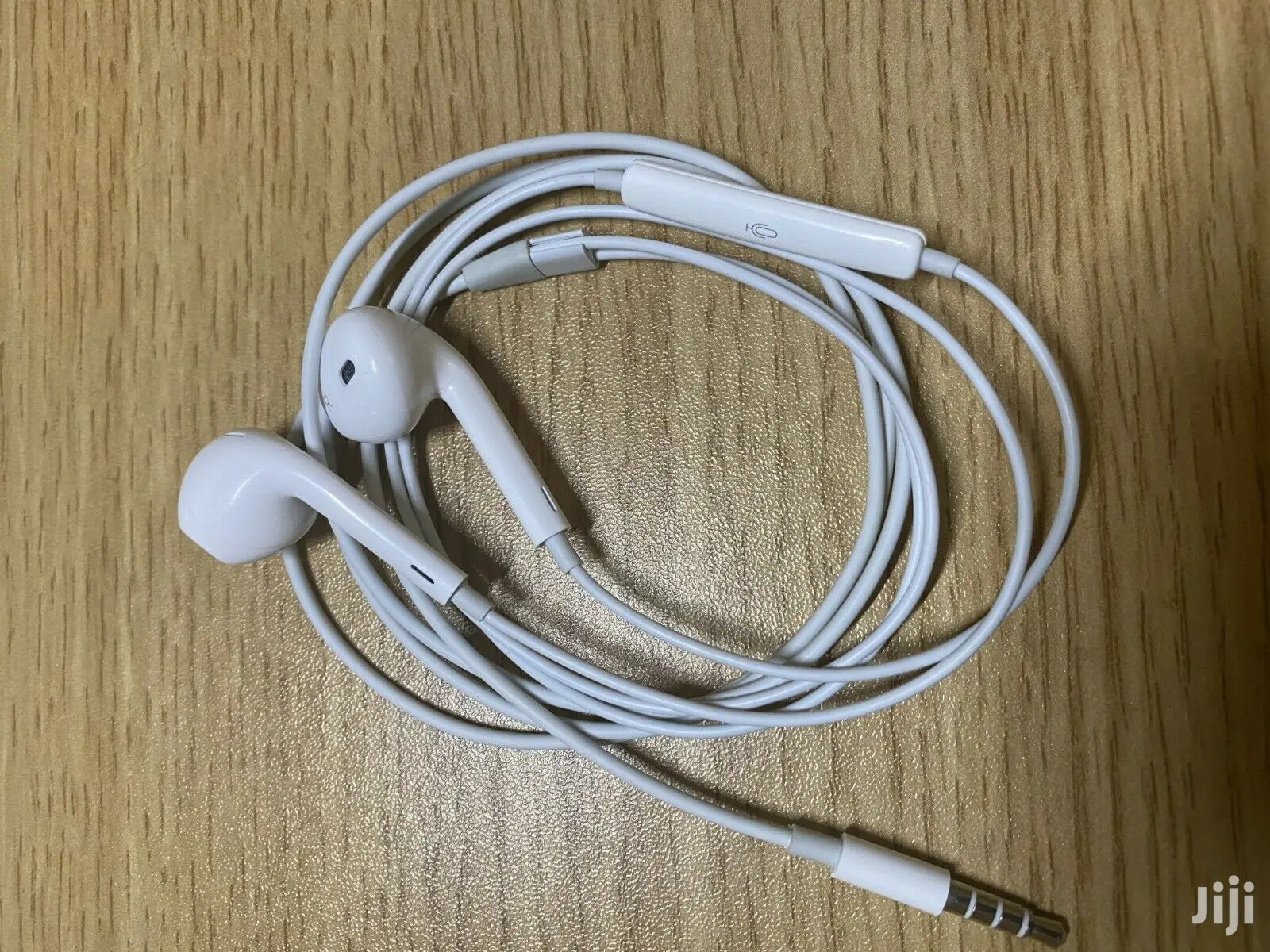 Apple Earhuds 3.5 Jack for iPhone Samsung and All Smart Fons