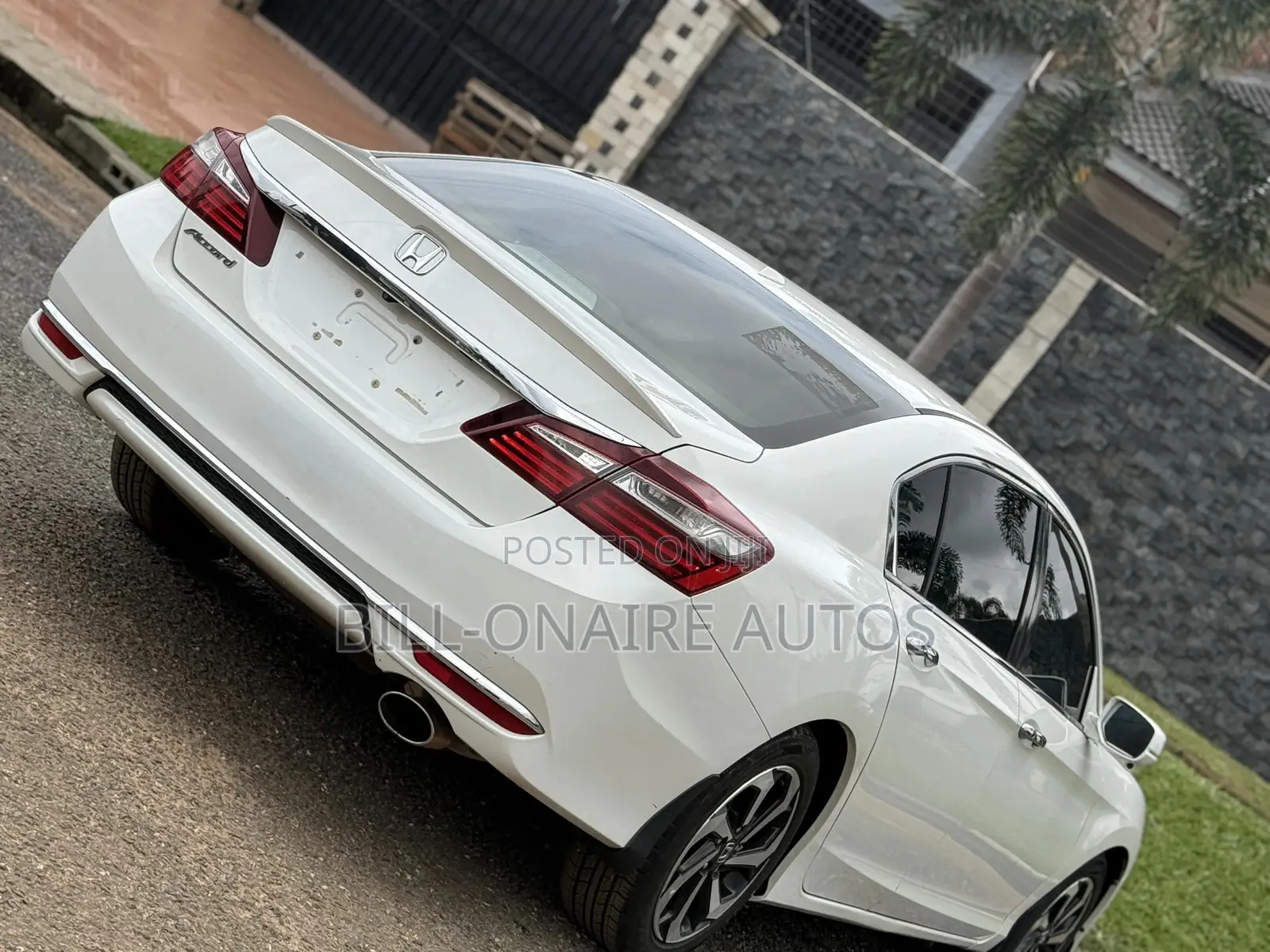 Honda Accord EX 4dr Sedan FWD (2.4L 4cyl 2A) 2017 White