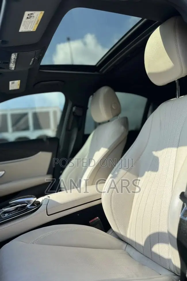 Mercedes-Benz E300 2017 Gray