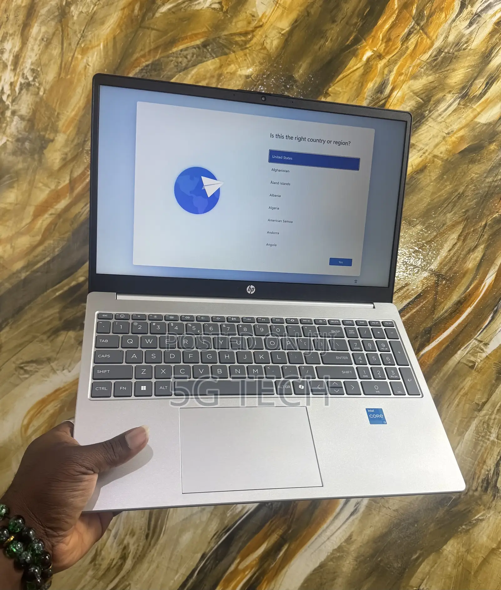 New Laptop HP 15-fd0290ns 8GB Intel Core i3 SSD 512GB
