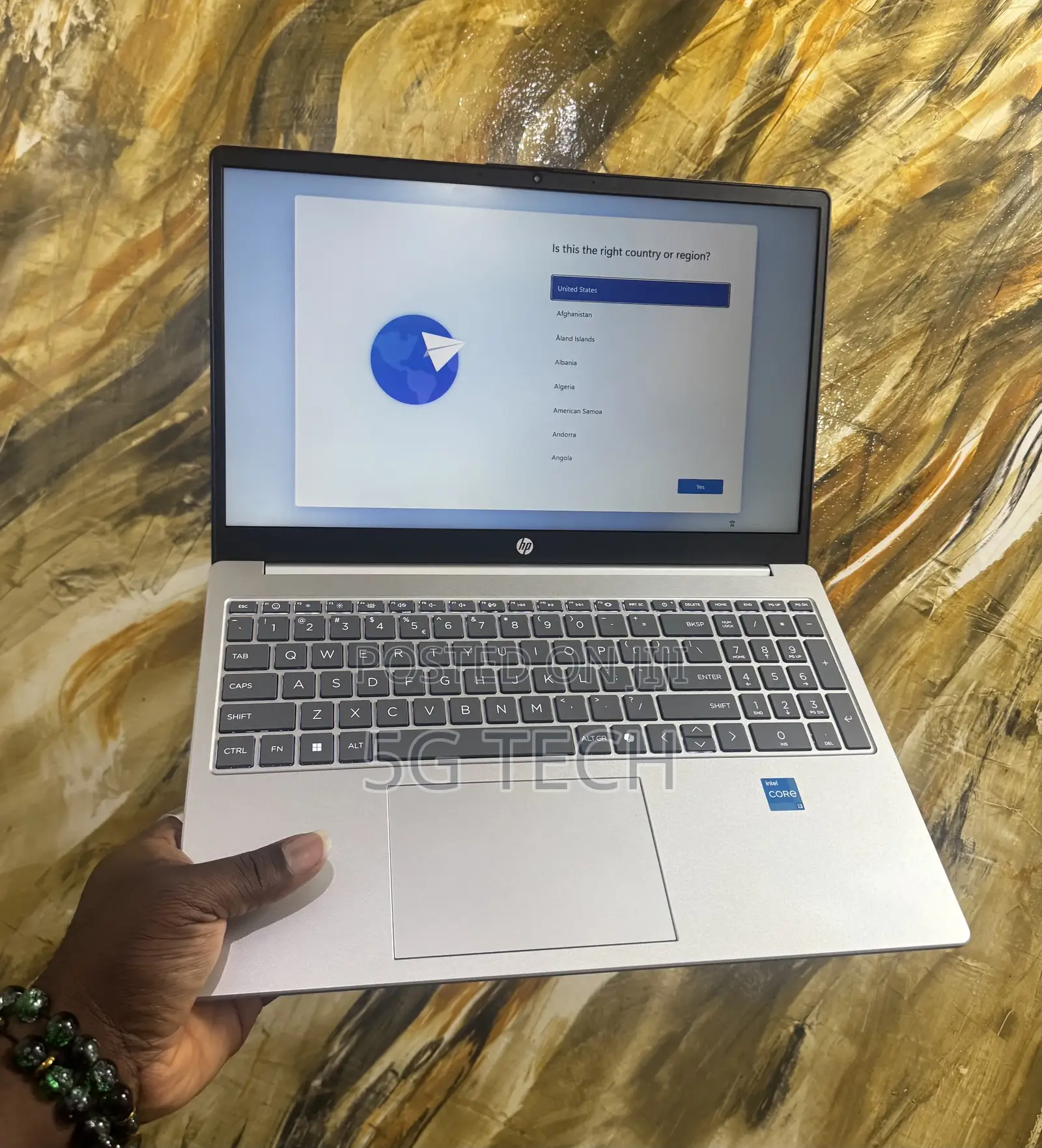 New Laptop HP 15-fd0290ns 8GB Intel Core i3 SSD 512GB