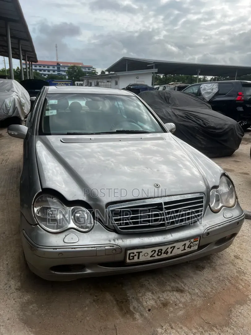 Mercedes-Benz C200 2003 Gray