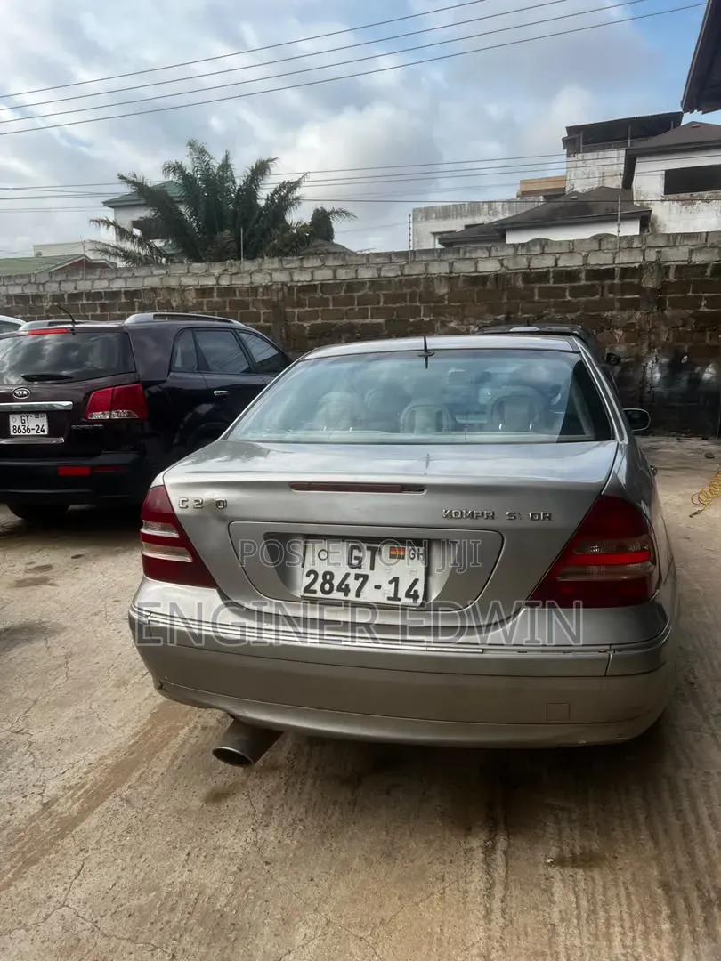 Mercedes-Benz C200 2003 Gray
