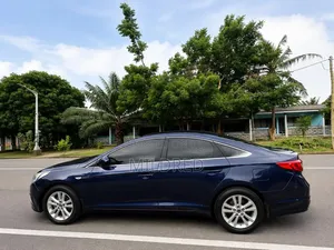Hyundai Sonata 2017 Blue