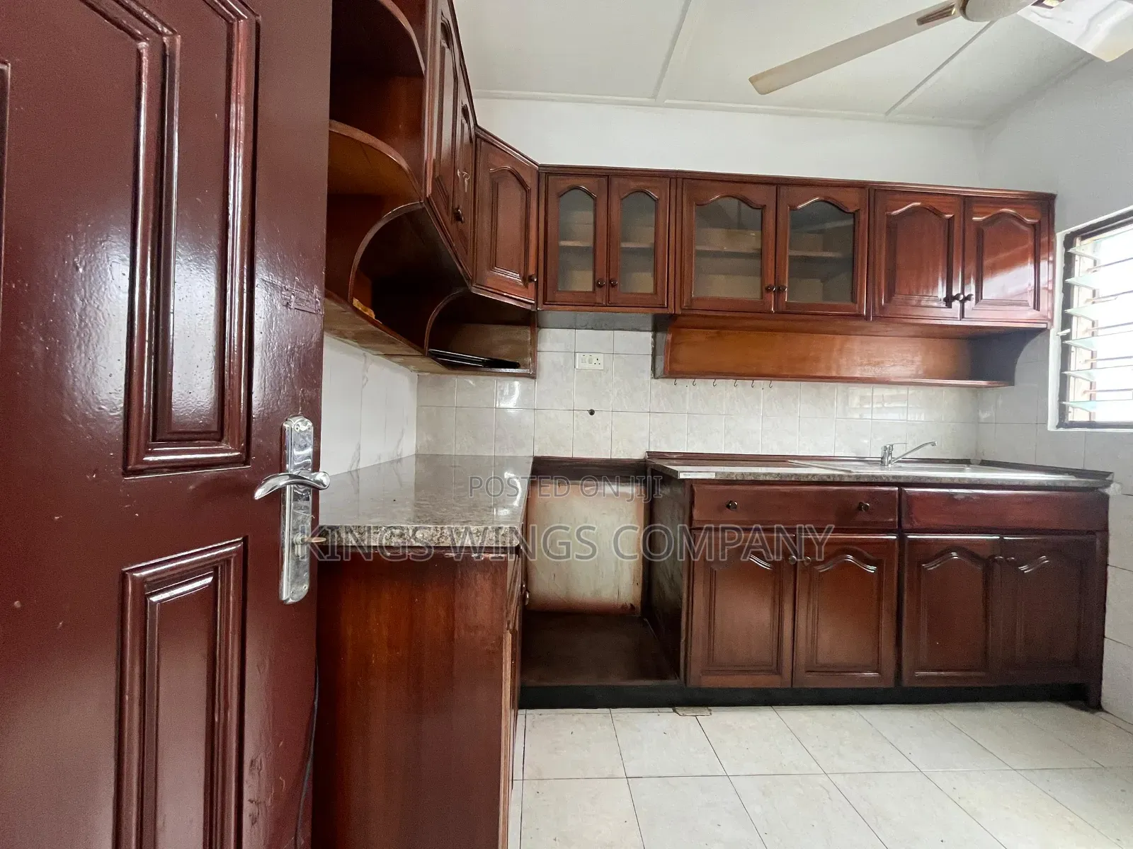3bdrm House in Tema Metropolitan for rent