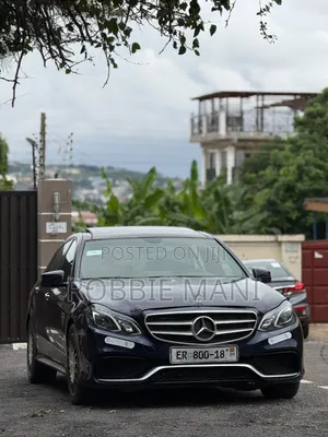 Mercedes-Benz E350 2013 Blue