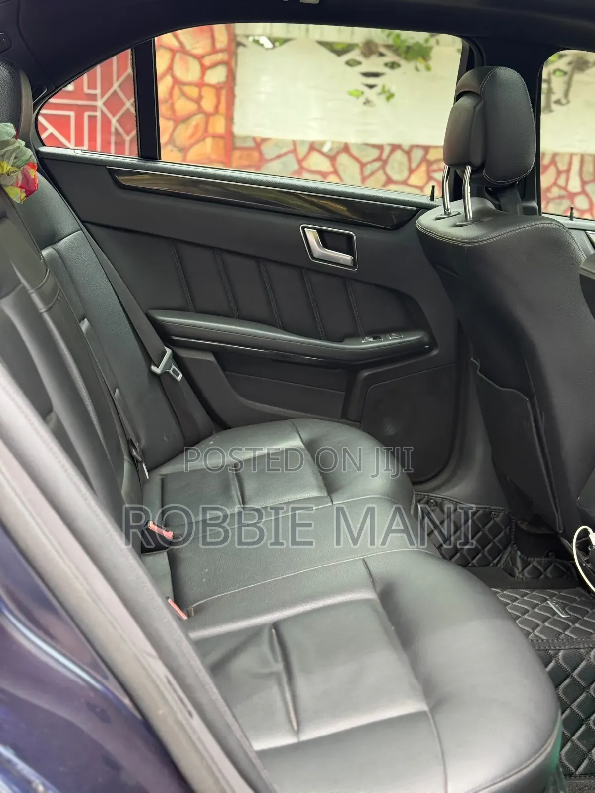 Mercedes-Benz E350 2013 Blue