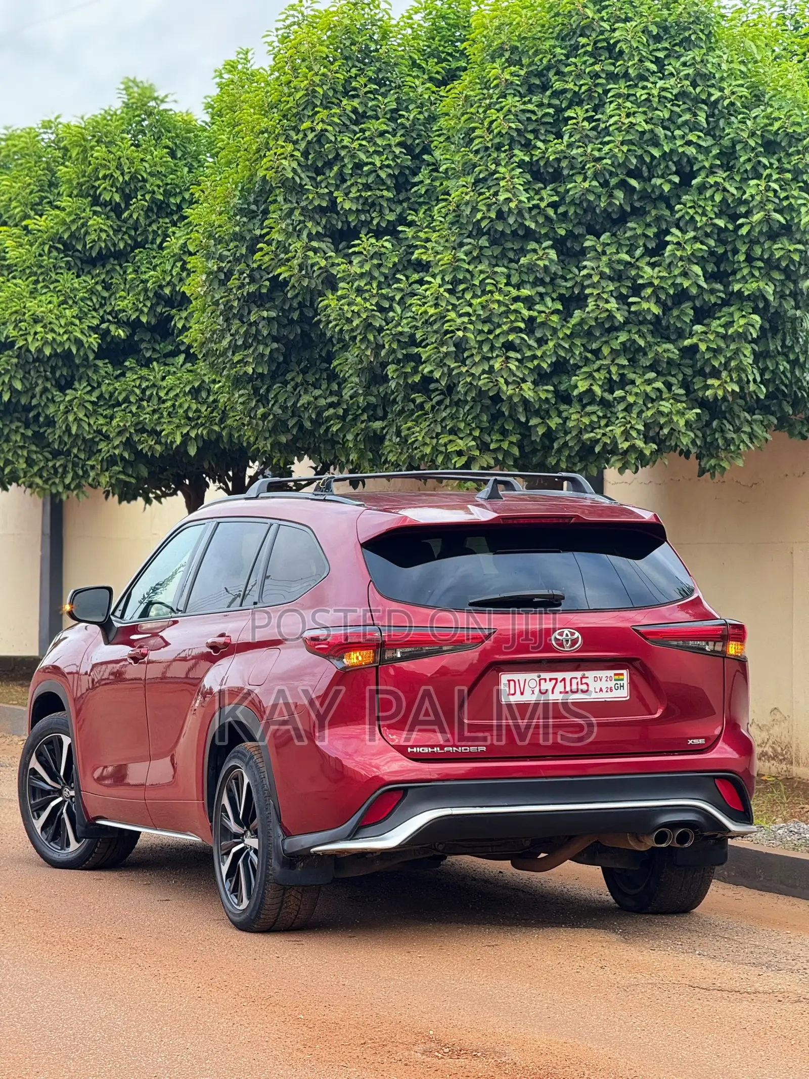 Toyota Highlander XSE 2022 Red