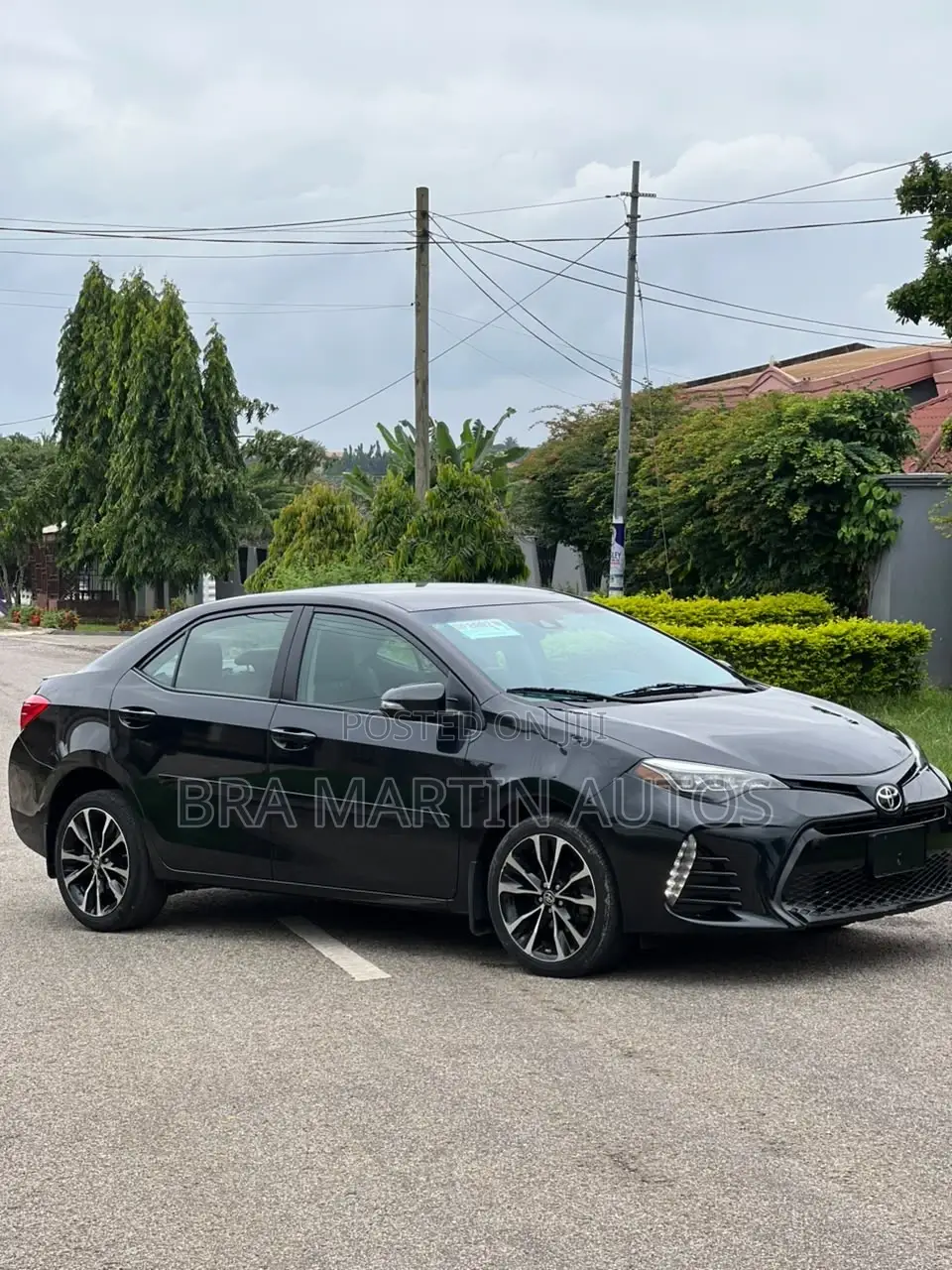 Toyota Corolla LE 4dr Sedan (1.8L 4cyl CVT) 2017 Black