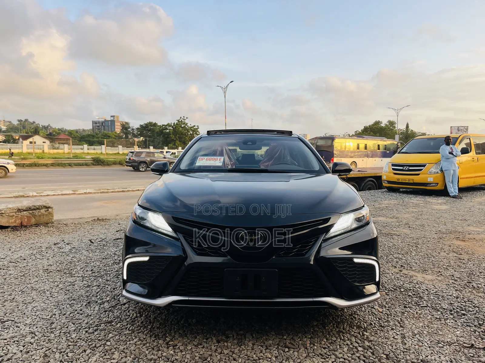 Toyota Camry 2022 Black