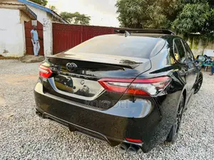 Toyota Camry 2022 Black