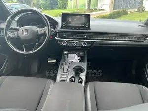 Honda Civic Sport 2022 Silver