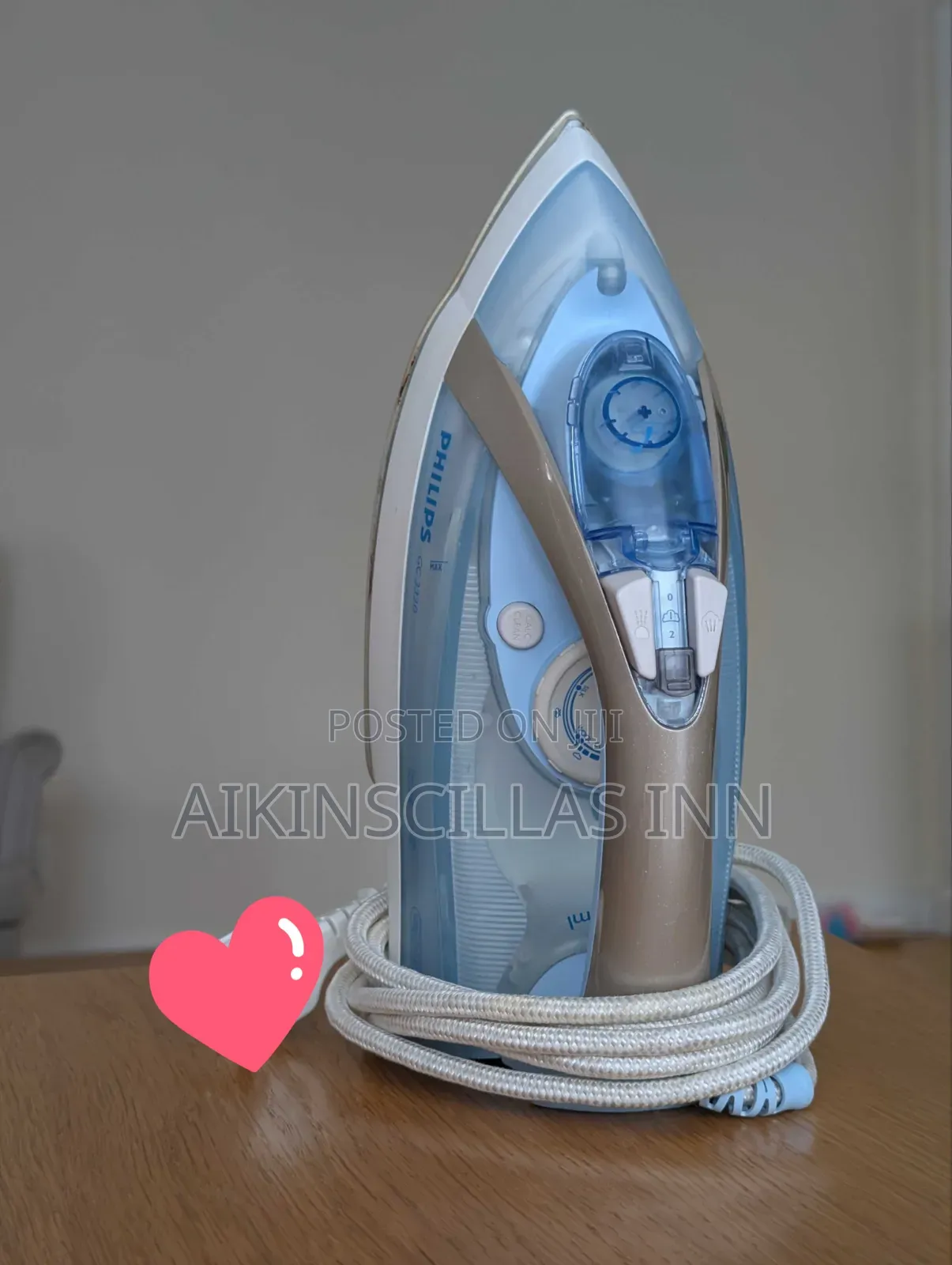 Philips 2300w Powerful Steam Glide