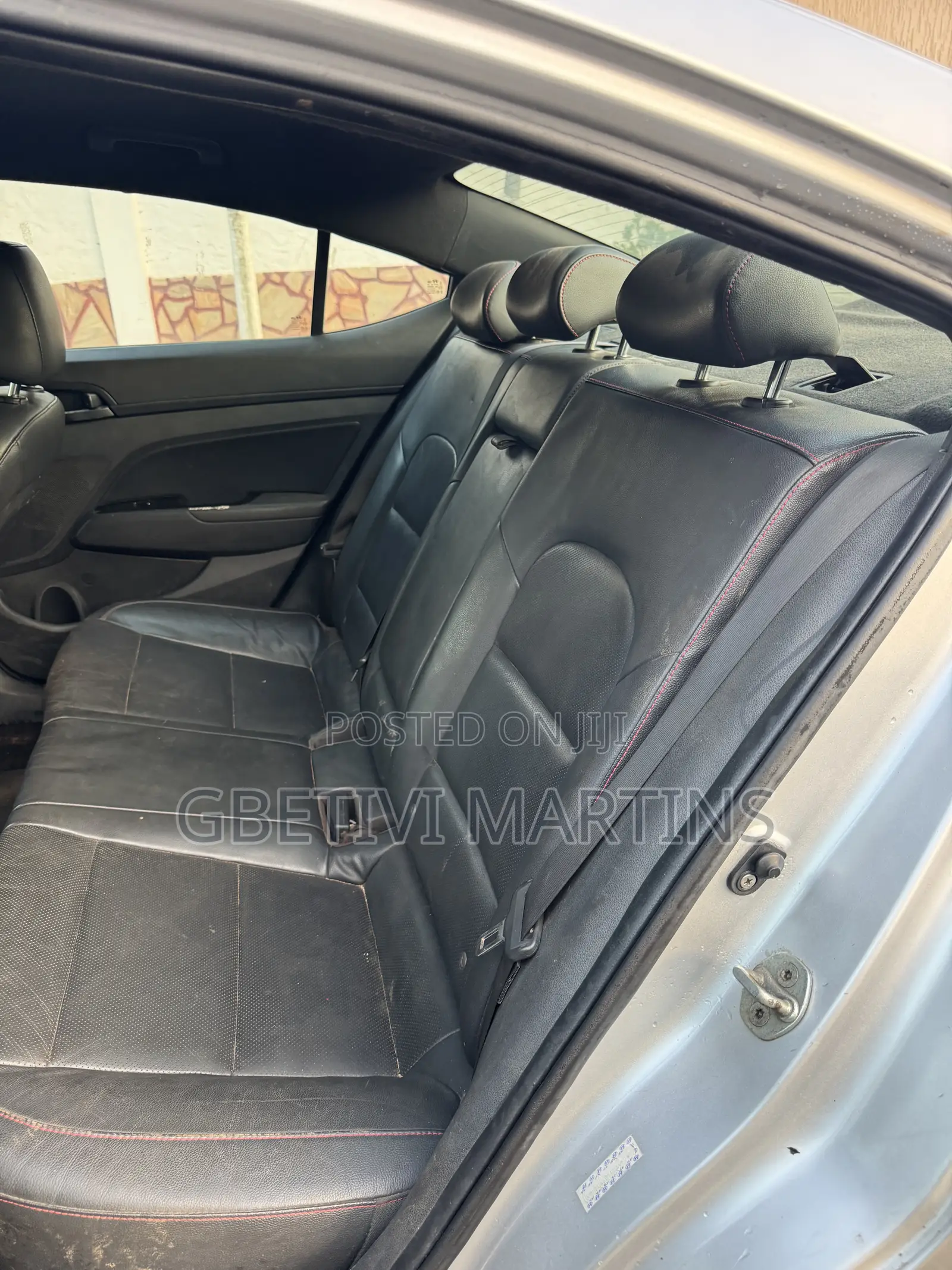 Hyundai Elantra 2017 Silver