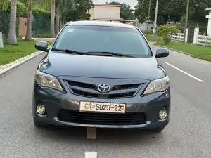 Toyota Corolla LE 4dr Sedan (1.8L 4cyl 4A) 2012 Gray