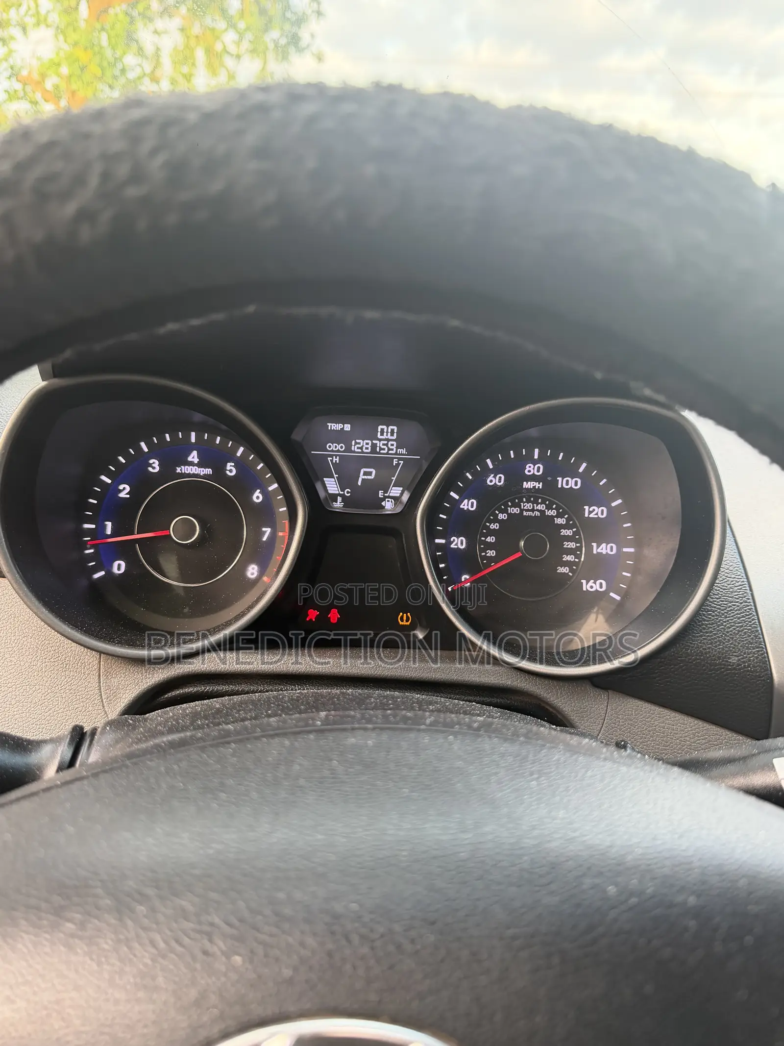Hyundai Elantra Limited 4dr Sedan (1.8L 4cyl 6A) 2014 Silver