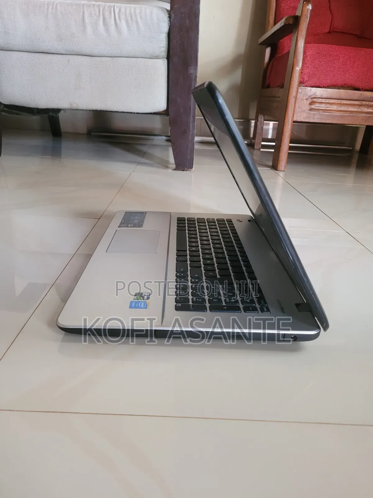 Laptop Asus X751NA 8GB Intel Core i7 HDD+SSD 500GB