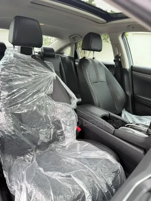 Toyota RAV4 2022 White