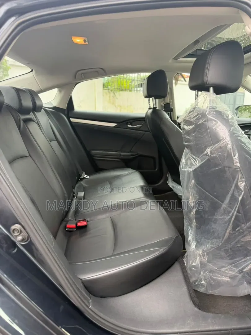 Toyota RAV4 2022 White