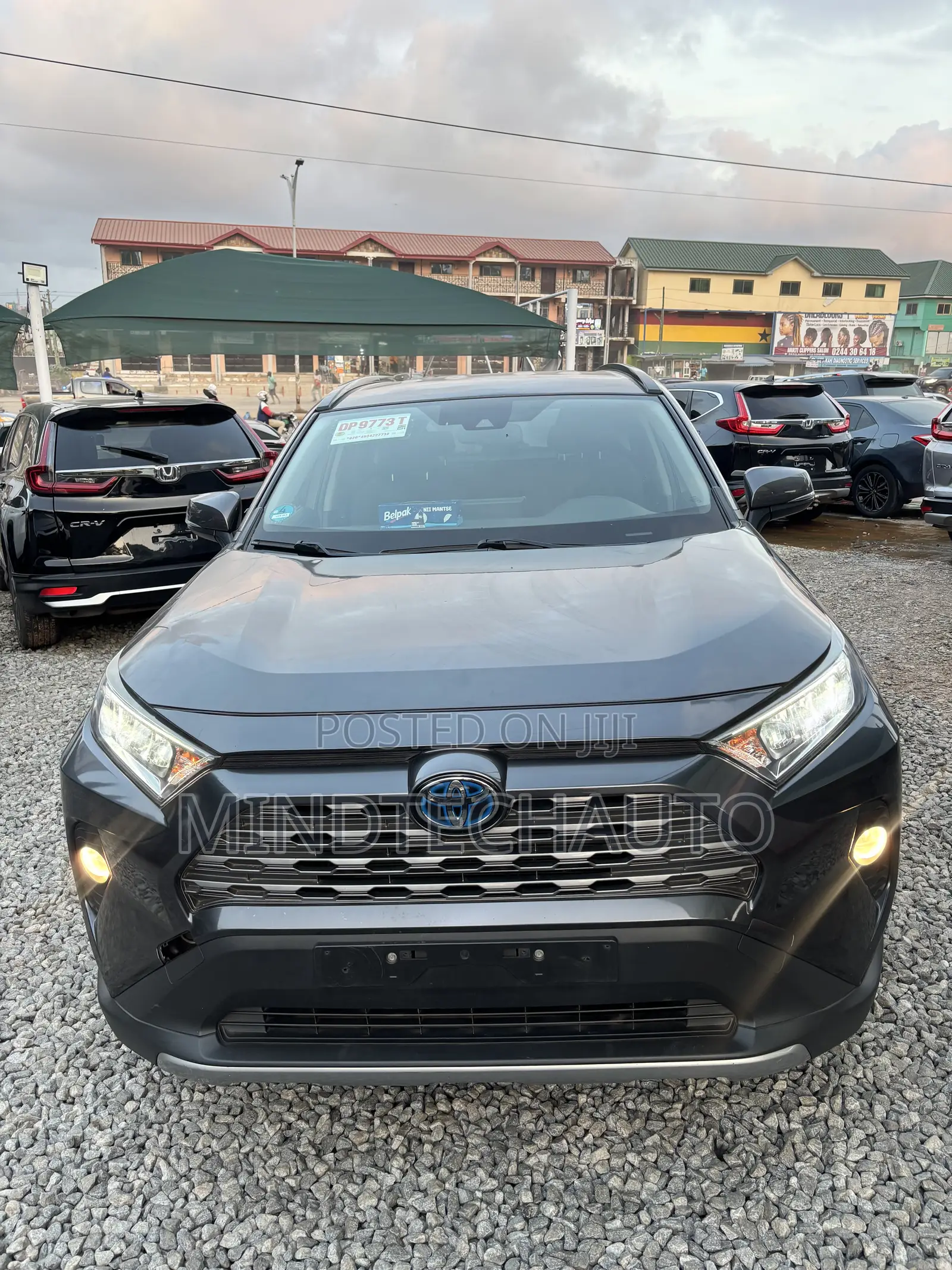 Toyota RAV4 XLE Premium 2021 Gray