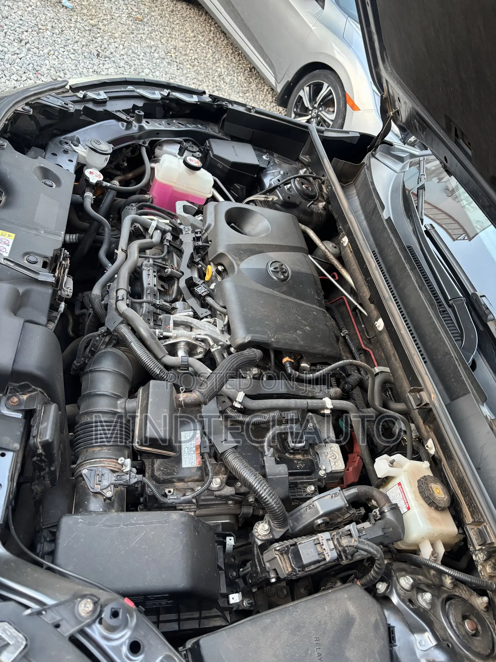 Toyota RAV4 XLE Premium 2021 Gray