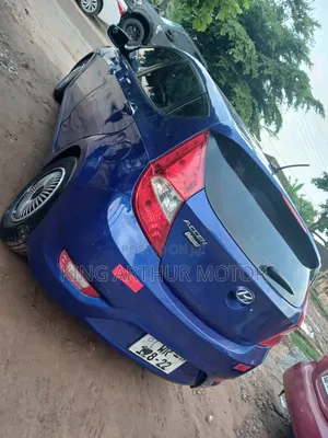 Hyundai Accent 2012 Blue