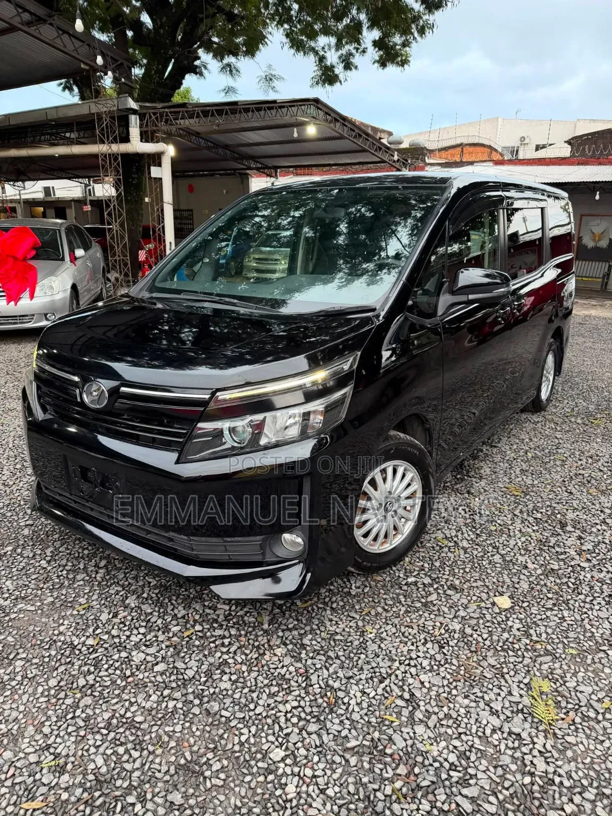 Toyota Voxy 2015 Black