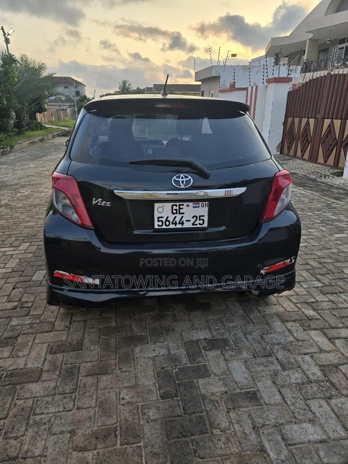 Toyota Vitz 2013 Black