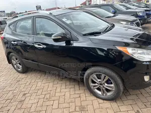 Hyundai Tucson GLS AWD 2012 Black