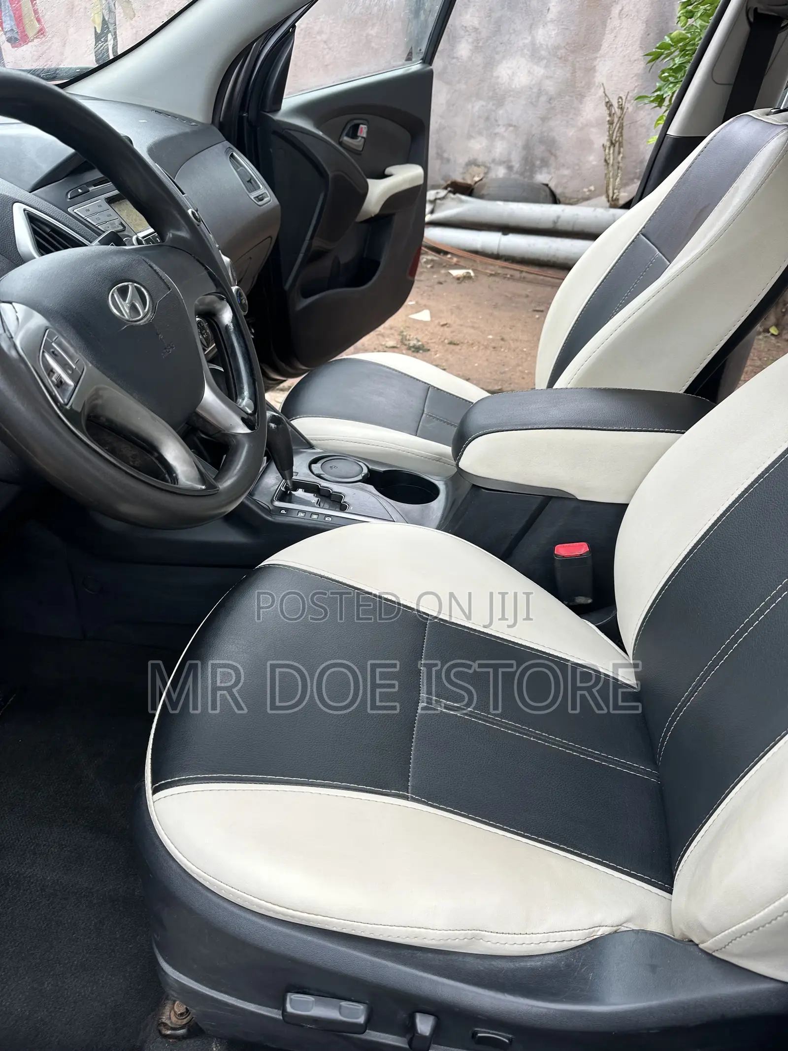 Hyundai Tucson GLS AWD 2012 Black